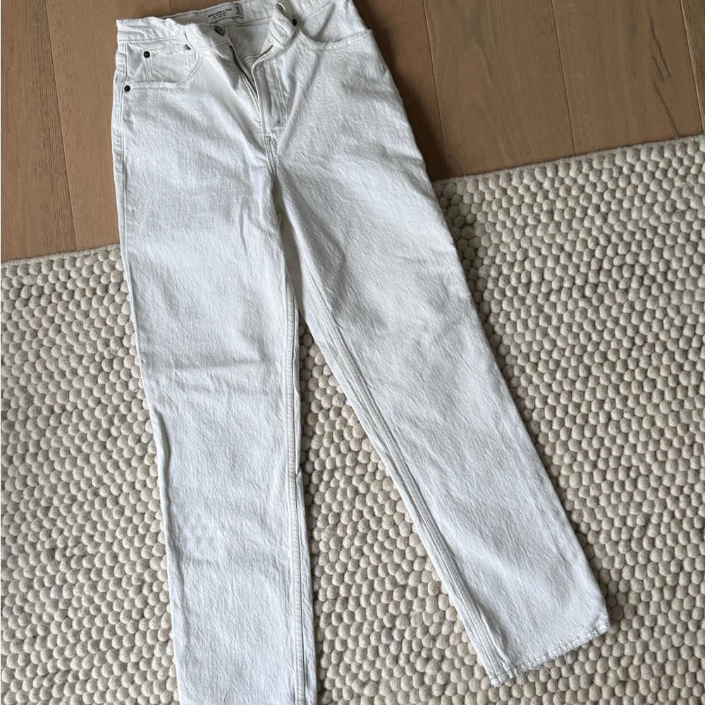 Abercrombie & Fitch 90’s straight ultra high rise